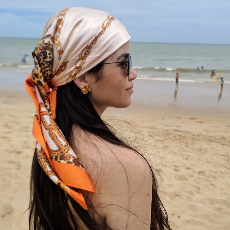 Foulard carré en soie pour femmes, nouveau Design de luxe, Style populaire, quatre saisons, protection solaire, foulard de plage, Hijab, 90x90CM