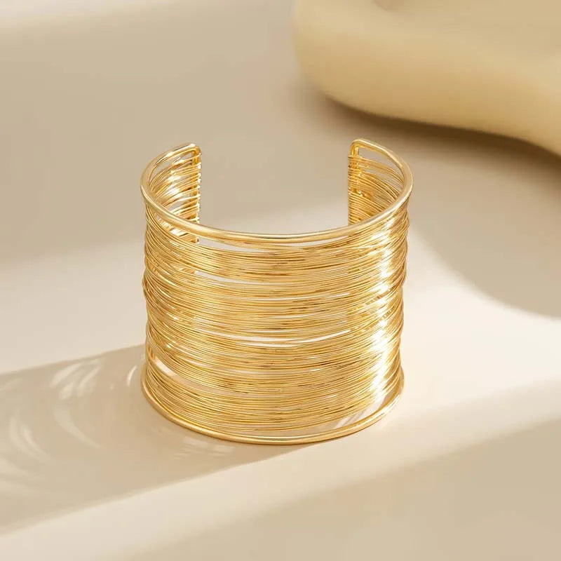 Vintage couleur or hyperbolique couches large fil Bracelet manchette Bracelet pour femmes exagéré métal poignet Wrap Bracelet bijoux cadeau