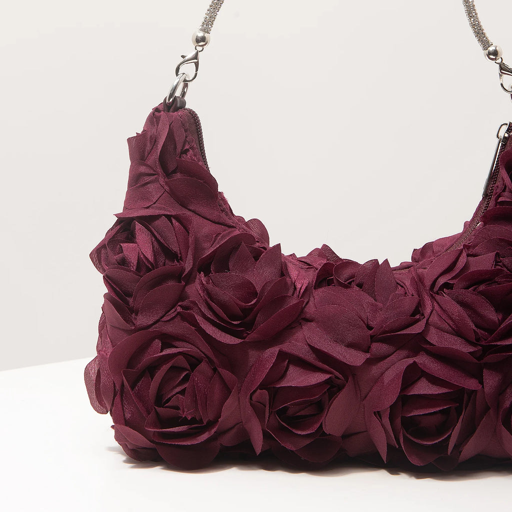 Sac à bandoulière à motif floral, idéal pour les femmes élégantes. Parfait pour les soirées de gala, les fêtes, les bals de fin d’année, les mariages et autres occasions spéciales.
