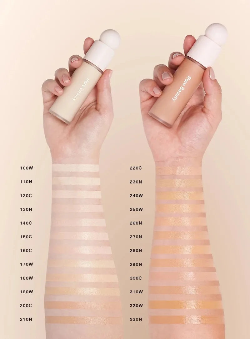 fond de teint Rarebeauty au toucher liquide, beauté rare, couvre naturellement les défauts, les cernes, les taches de rousseur, l'acné, Base hydratante, maquillage