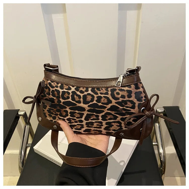 Nouveau sac sous le bras tendance, sac à bandoulière pour femmes, sac à main avec double nœud doux, sac pour dames, style rétro, sac à épaule féminin à motif léopard.