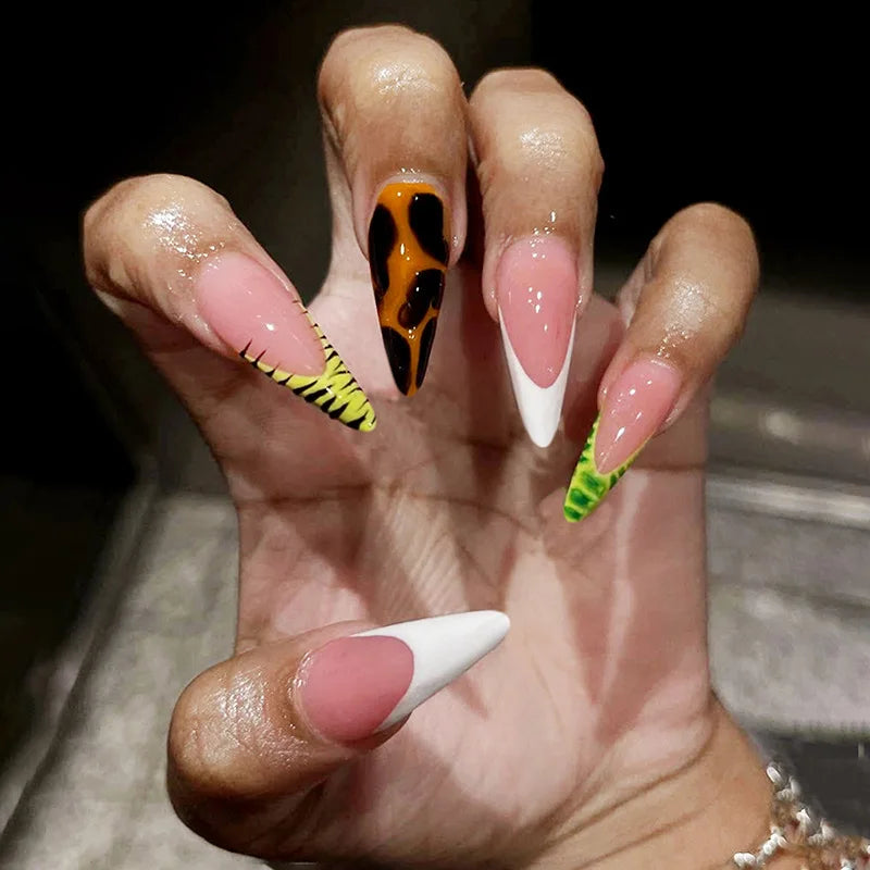 24 pièces arc faux ongles blanc français Long Stiletto faux ongles pointe fleur perle conception amande presse sur ongles acrylique couverture complète ongles