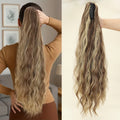 Queue de cheval synthétique ondulée effet Water Wave à pince, noire ou blonde, en fibre résistante à la chaleur, volumineuse et légèrement décoiffée, extension de cheveux pour femmes.