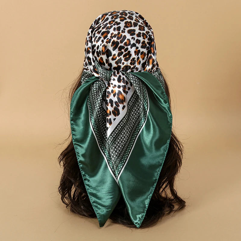 Foulard carré en soie pour femmes, nouveau Design de luxe, Style populaire, quatre saisons, protection solaire, foulard de plage, Hijab, 90x90CM