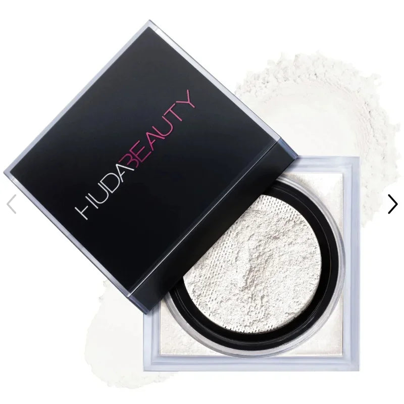 Poudre Libre Éclaircissante HudaBeauty et Correctrice 2 Couleurs Easy Bake – Duo Longue Tenue, Contrôle du Sébum, Maquillage Naturel et Imperméable pour le Visage