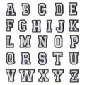 26 / 28 / 39 / 54 / 78 pièces de breloques pour chaussures – Série lettres de l’alphabet et cœurs. Accessoires DIY pour personnaliser les sandales, sacs de plage et chaussures. Pin’s décoratifs pour chaussures permettant de créer des styles variés.