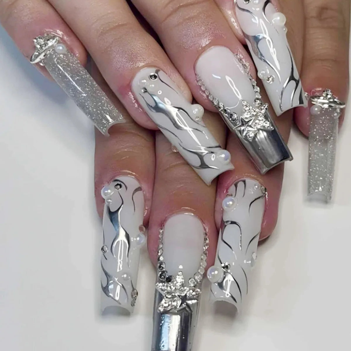24 faux ongles longs carrés à presser, motif léopard, design cerise 3D, strass, couvrance totale, prêts à poser