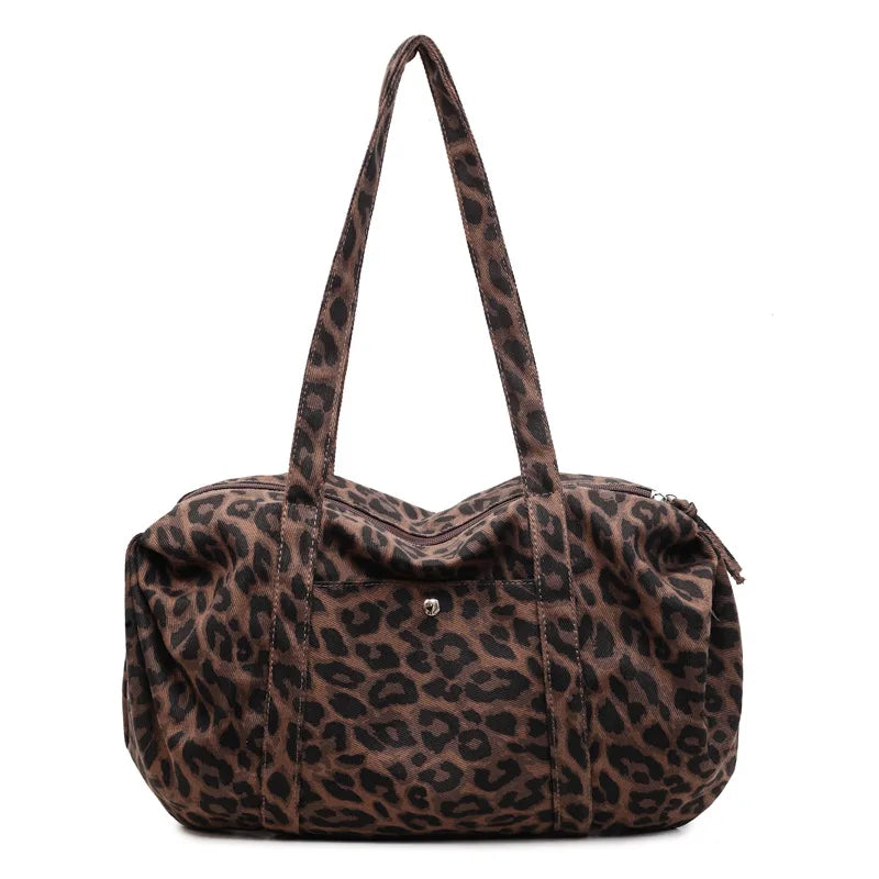 Sac cabas en toile à motif léopard tendance, grande capacité, sac à bandoulière mode avec poignées, idéal pour les trajets quotidiens, sac polyvalent avec texture et rangement.