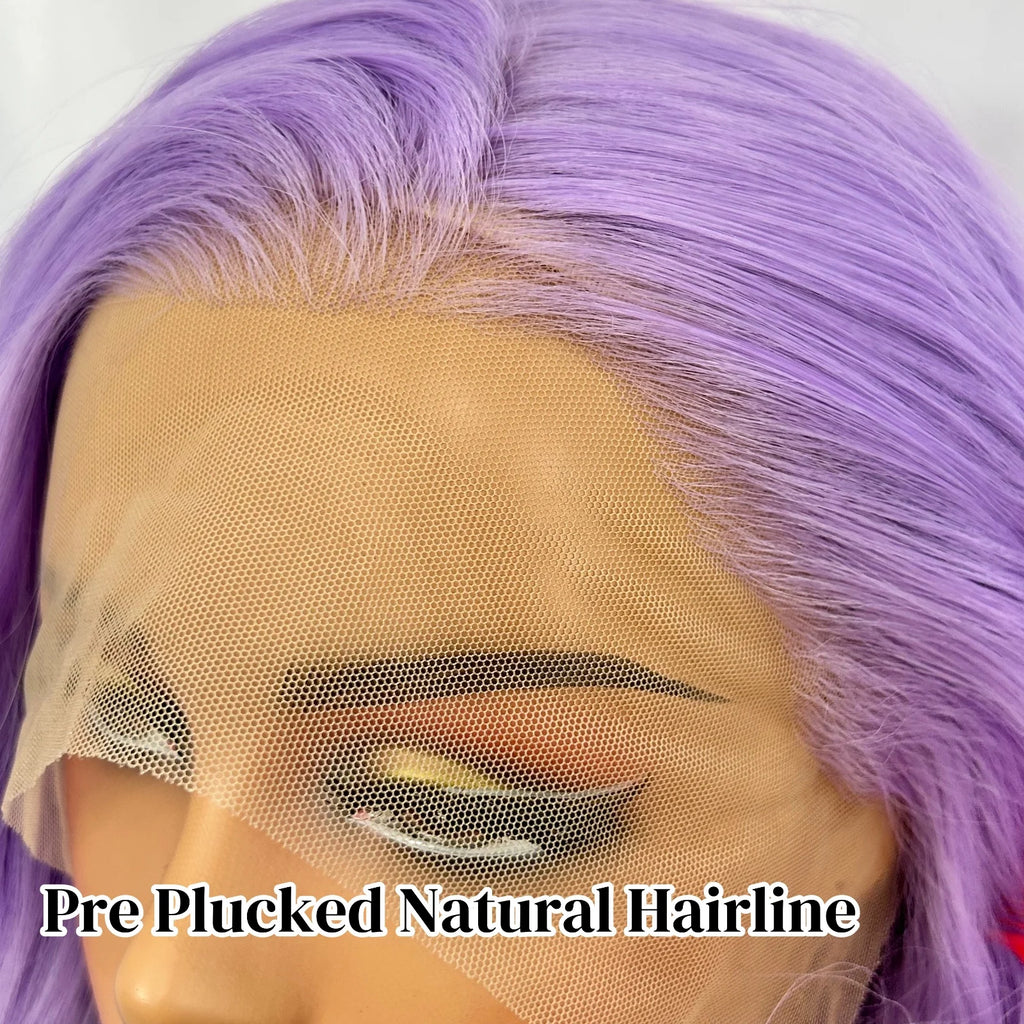 Perruque synthétique longue avec lace frontale 13x4 et raie libre (Free Part). Sa couleur lavande violet clair et ses ondulations naturelles apportent un style original et élégant.