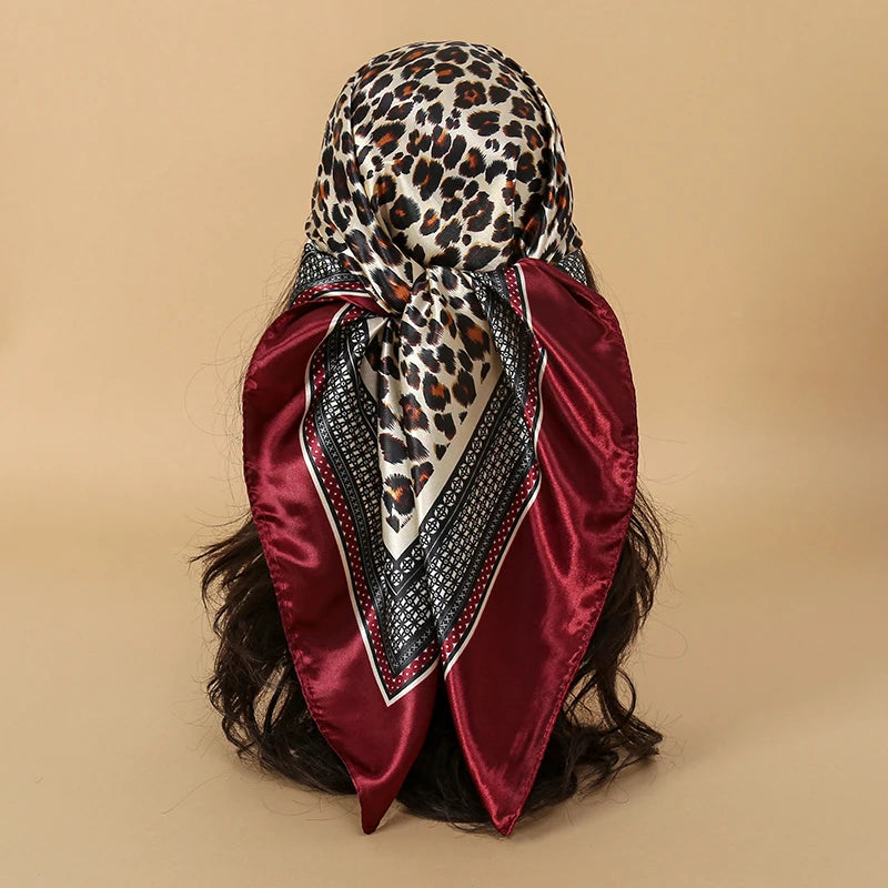 Foulard carré en soie pour femmes, nouveau Design de luxe, Style populaire, quatre saisons, protection solaire, foulard de plage, Hijab, 90x90CM