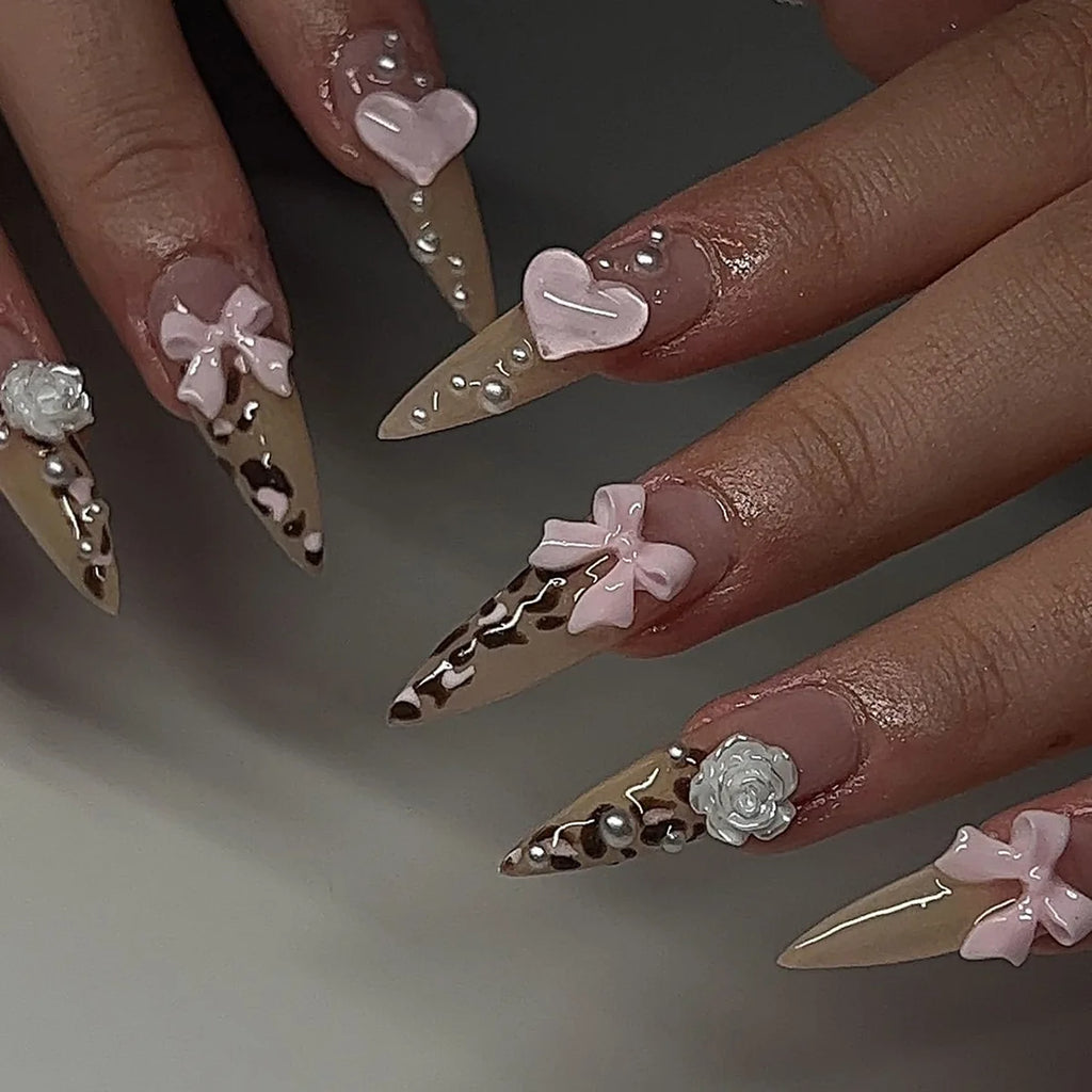 24 pièces arc faux ongles blanc français Long Stiletto faux ongles pointe fleur perle conception amande presse sur ongles acrylique couverture complète ongles