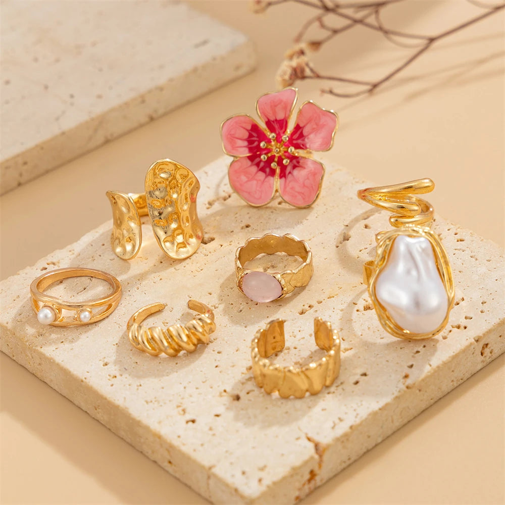 Lot de 8 bagues vintage roses en métal avec fleurs pour femme, style punk élégant, perles baroques, bagues de phalange, bijoux pour soirée et usage quotidien
