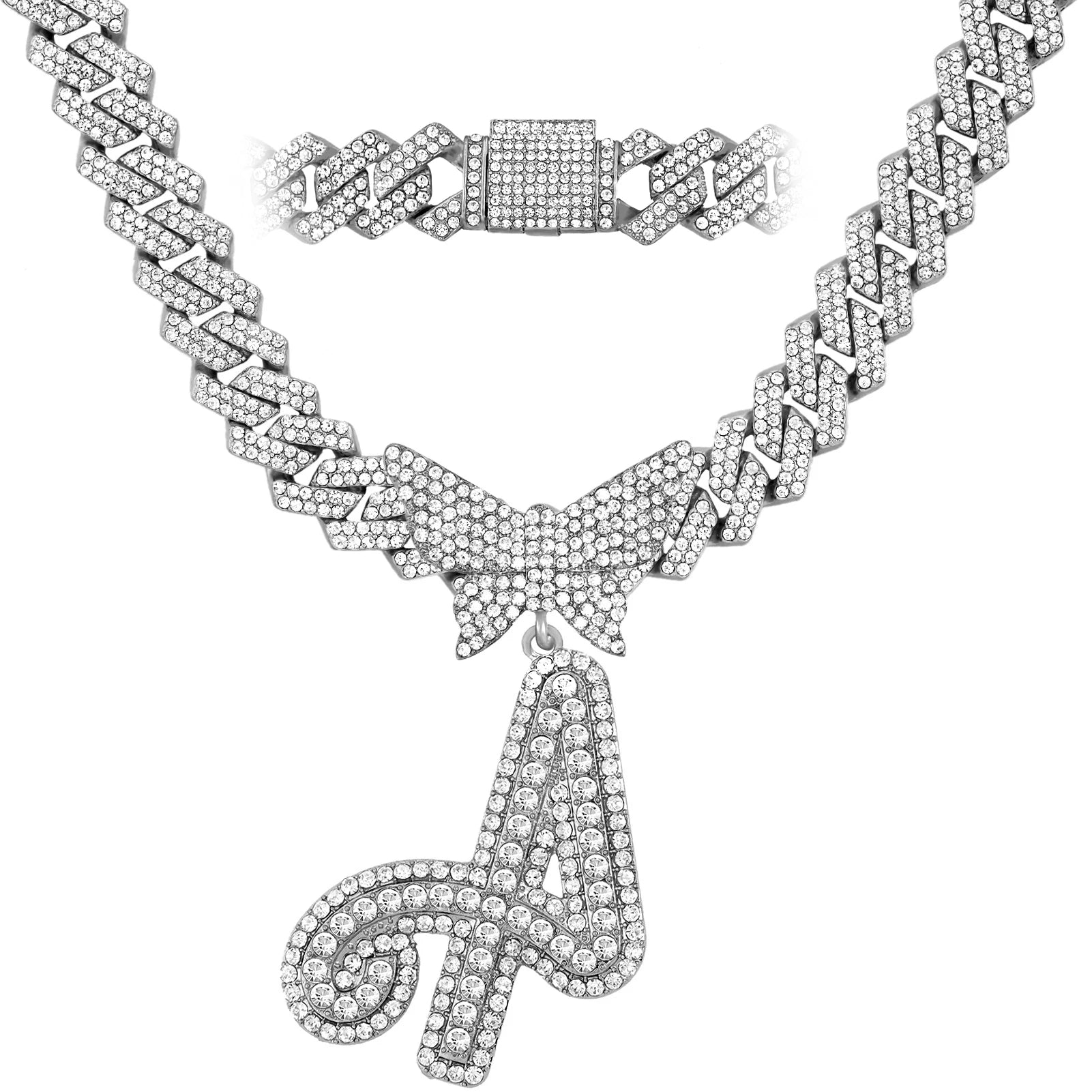 Collier chaîne cubaine 14 mm pour hommes et femmes, avec pendentif papillon en cristal et initiales, lettres cursives style “iced out”, bijou de style rappeur, nouveau bijou de mode.