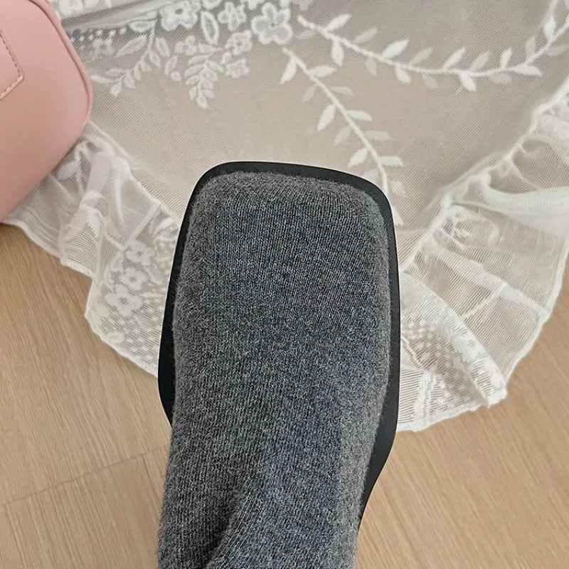 Bottes chaussettes au-dessus du genou pour femme, tailles 35 à 40. Modèle d’hiver en maille extensible, avec talons épais et plateforme. Bottes longues à enfiler, confortables et tendance pour femme.