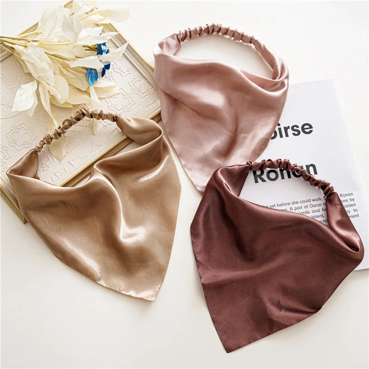 Été femmes couleur unie foulard de cheveux Vintage Triangle Bandanas Satin élastique bandeaux enfants fille bandeaux cheveux accessoires