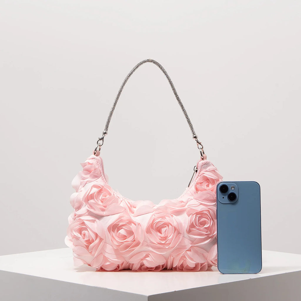 Sac à bandoulière à motif floral, idéal pour les femmes élégantes. Parfait pour les soirées de gala, les fêtes, les bals de fin d’année, les mariages et autres occasions spéciales.