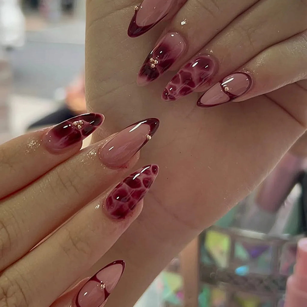 24 pièces de faux ongles à fleurs, style tendance, avec effet dégradé jaune et rose. Ongles portables à couverture complète, forme amande , à poser directement (Press-On Nails).