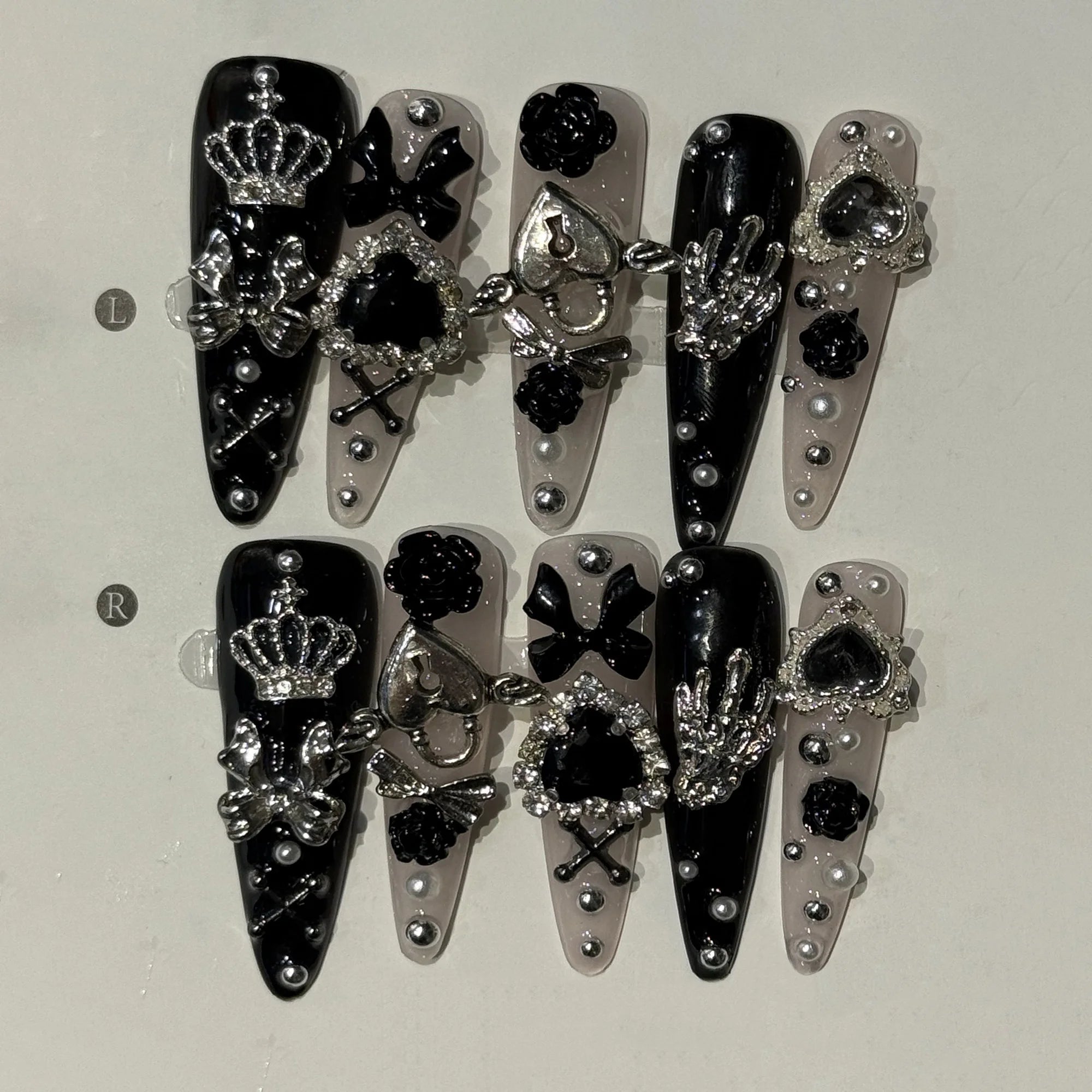 10 faux ongles longs stiletto roses avec nœud papillon, à presser, camélia blanc, détachables, avec strass scintillants pour nail art