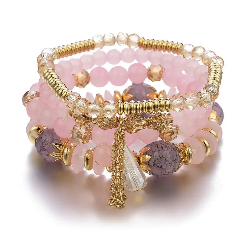 Ensemble de 4 bracelets empilables bohèmes , avec perles en verre, bracelets extensibles à plusieurs rangs avec breloques, bijoux de mode pour femmes.