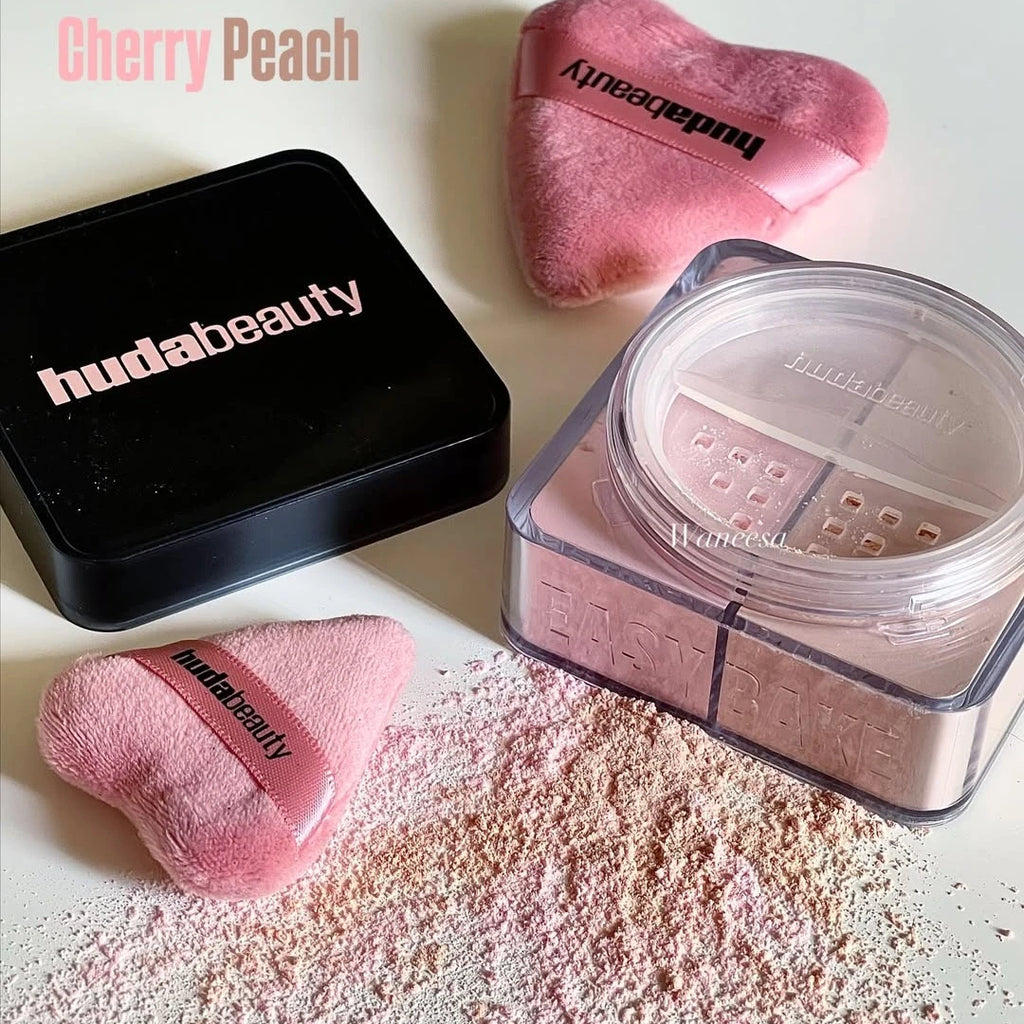 Poudre Libre Éclaircissante HudaBeauty et Correctrice 2 Couleurs Easy Bake – Duo Longue Tenue, Contrôle du Sébum, Maquillage Naturel et Imperméable pour le Visage