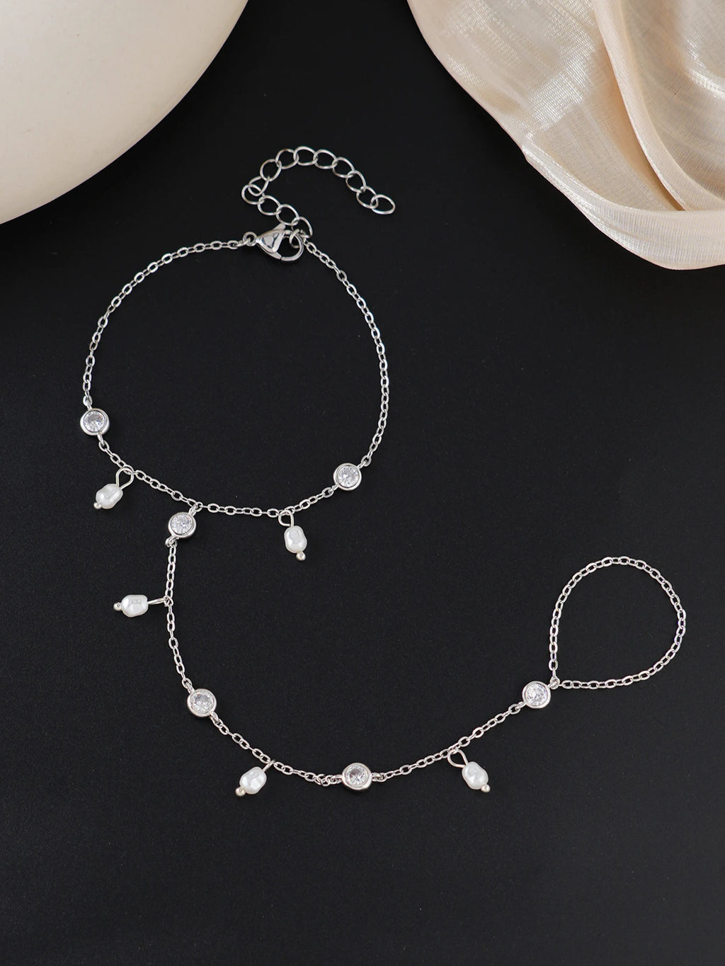 Mini bracelet à breloques en imitation de perles pour femmes, élégant, lié au doigt, minimaliste, cadeau de fête, bijoux