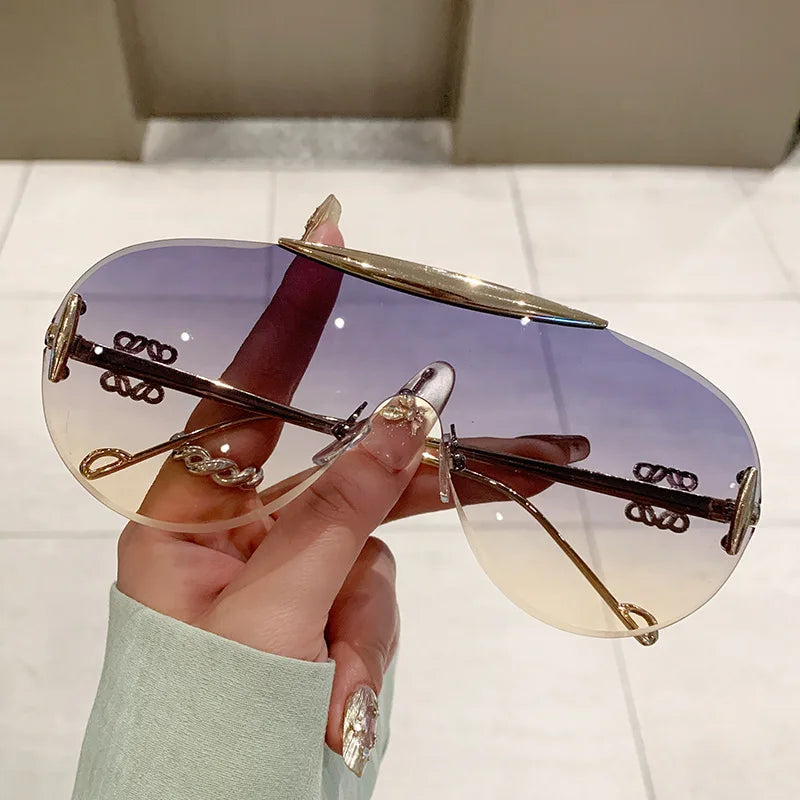 Coupe sans monture surdimensionné une pièce bouclier lunettes de soleil pour femmes mode alliage grand cadre dégradé Y2K lunettes de soleil dames nuances