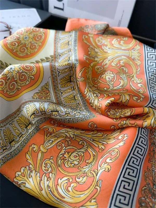 Écharpe Pashmina en soie imprimée pour femmes, châle carré, bandeau décoratif, Design de luxe, Bandana, nouvelle mode 70x70cm, 2026