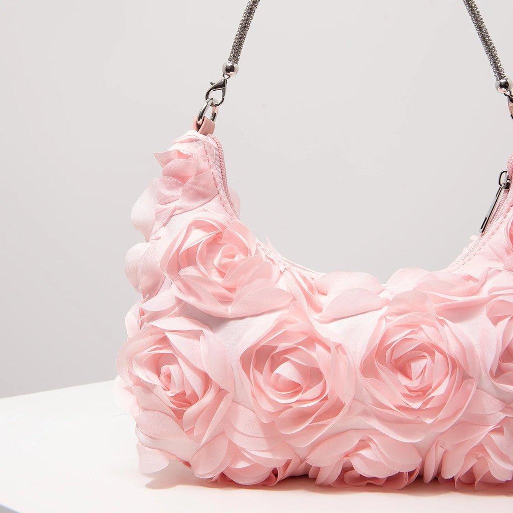Sac à bandoulière à motif floral, idéal pour les femmes élégantes. Parfait pour les soirées de gala, les fêtes, les bals de fin d’année, les mariages et autres occasions spéciales.