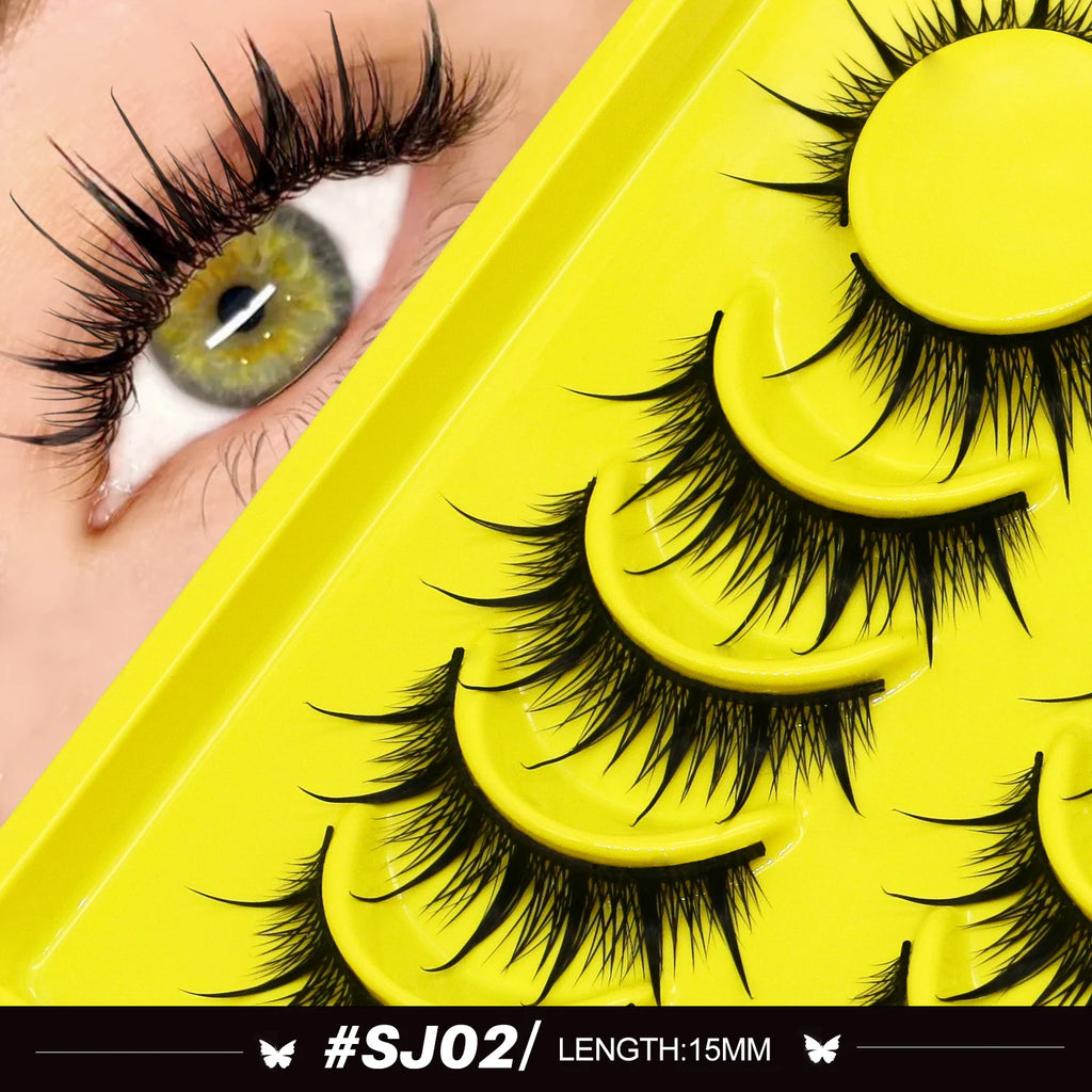 Lasvirey Cils œil de chat, style manga, faux cils 3D en vison, doux, croisés, fins, naturels, ailés, allongés, maquillage